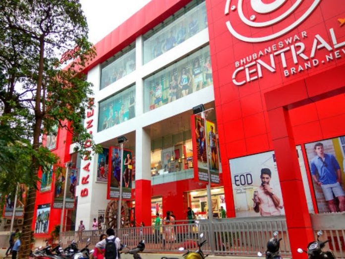 shopping mall