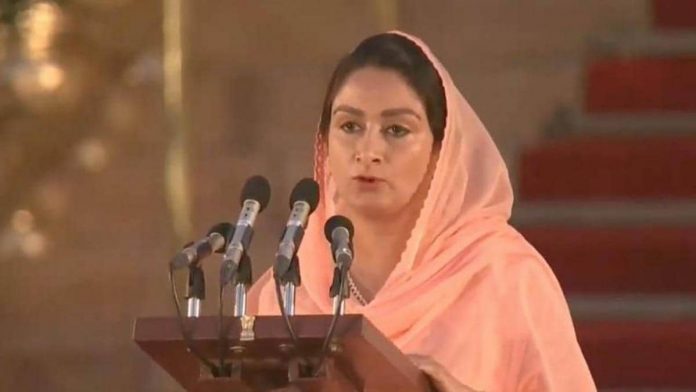 harsimrat kaur badal