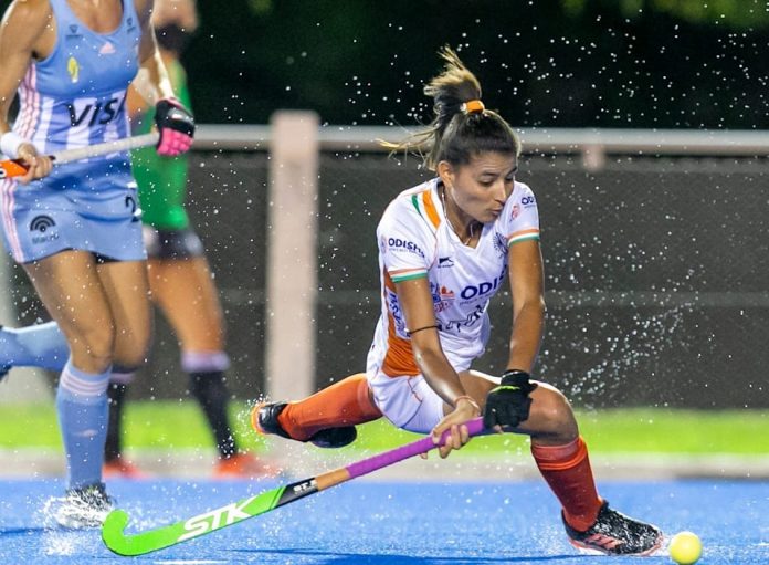 women hockey